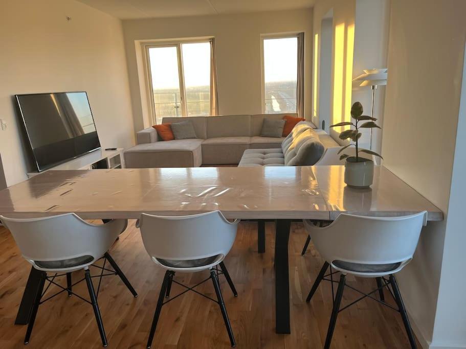 114 Sqm Flat In Bella Tower Copenhagen