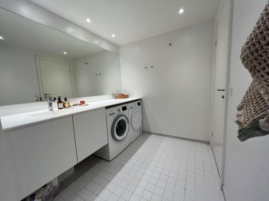 Apartment 114 Sqm Flat In Bella Tower *
