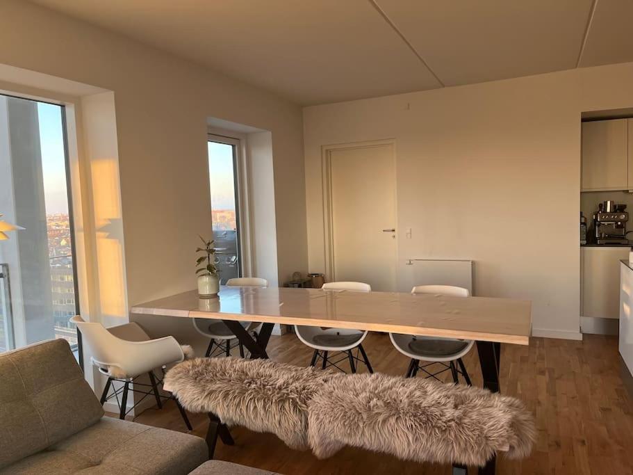 Apartment 114 Sqm Flat In Bella Tower Copenhagen
