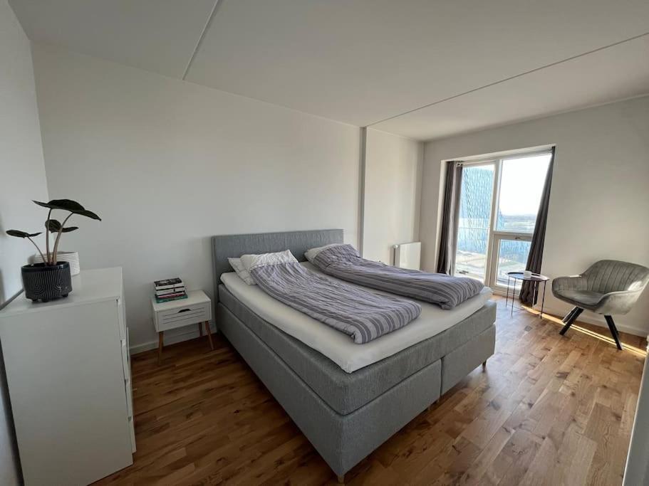 Apartment 114 Sqm Flat In Bella Tower *